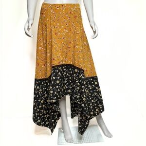 Isla Maude Bumble Bee Color Block Asymmetrical Skirt Womens SZ S Cottagecore